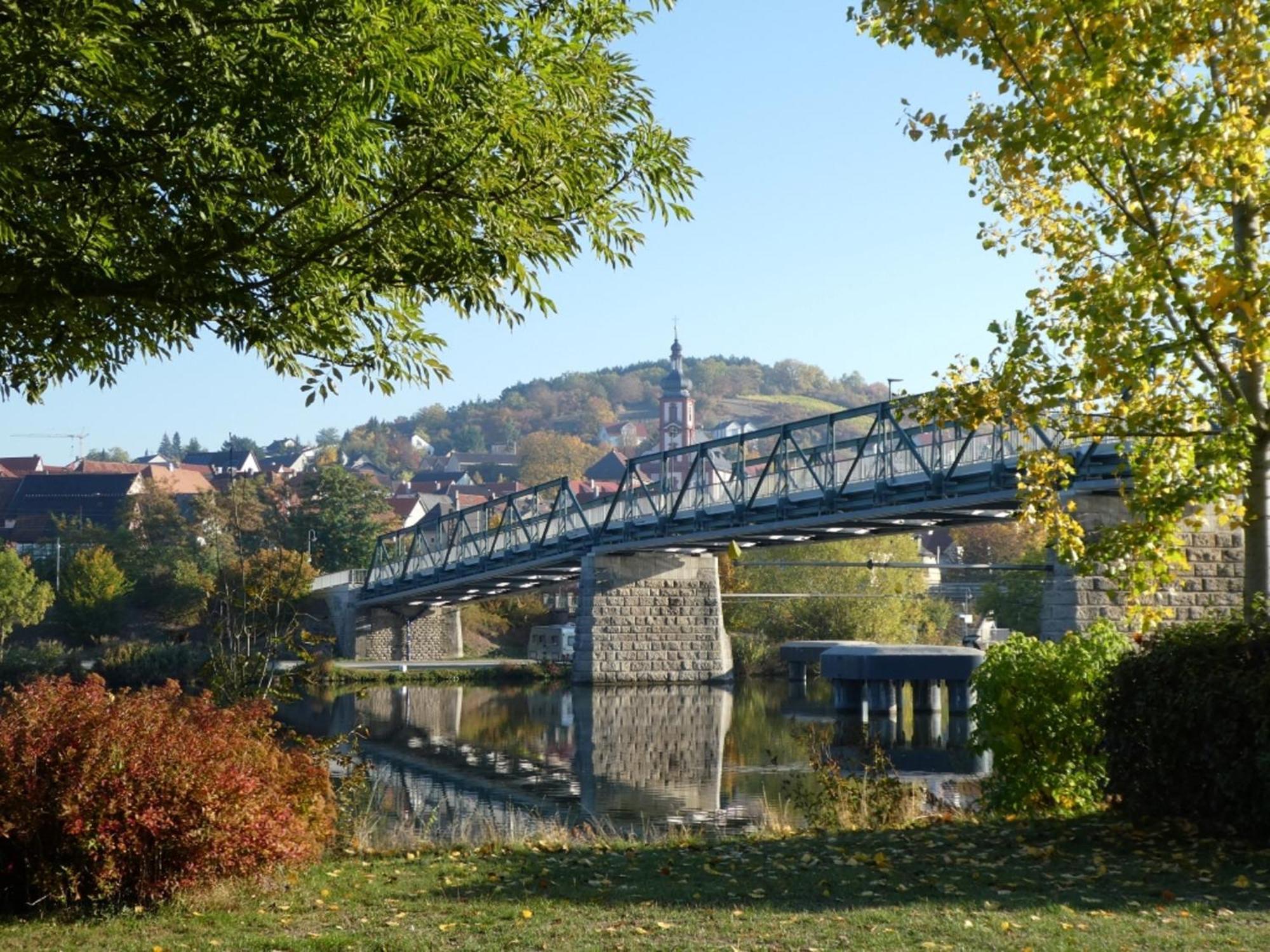 Ifam - Ihr Ferienhaus Am Main Zellingen Екстер'єр фото